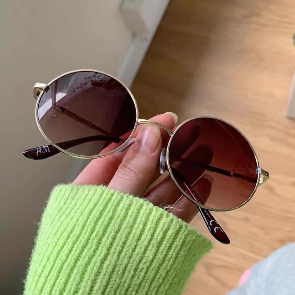 Round sunglasses - Picture 6 of 9